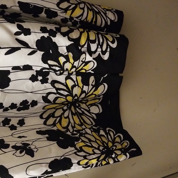 Spring Dress - Picture 5 of 6